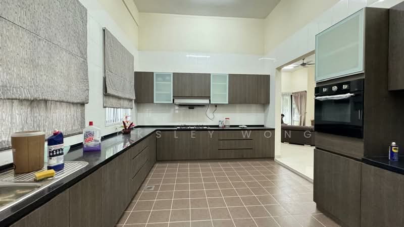 Bungalow for Sale in Anjung Melati (Gombak) - Jacksley Wong - Kitchen - PropertyGuru.com.my