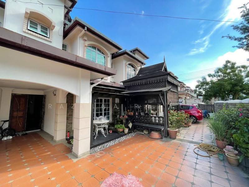 Terraced House for Sale in Usj 2 (Subang Jaya) - Razlina Razali - Exterior - PropertyGuru.com.my