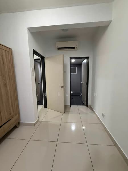 Condominium for Rent at Spring Avenue (Kuchai Damai) - Tan Ru Xin - Corridor - PropertyGuru.com.my