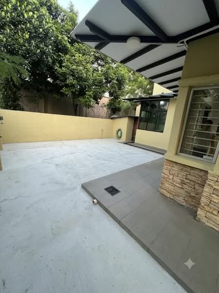 Semi-Detached House for Rent in Kota Kemuning (Shah Alam) - Hong Ng - Exterior - PropertyGuru.com.my