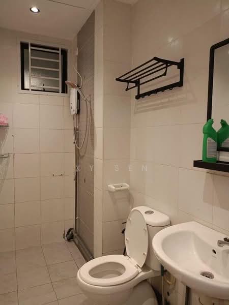 Servis Apartment untuk Disewa di Jentayu Residensi @ Tampoi - XY Sen - PropertyGuru.com.my