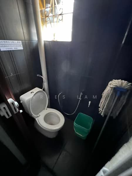 Kedai / Pejabat untuk Disewa di Taman Pelangi (Johor Bahru) - Aries Lam - PropertyGuru.com.my