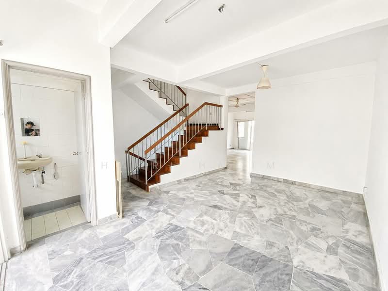 Townhouse for Sale in Seksyen 9 (Shah Alam) - Hairi Halim - PropertyGuru.com.my