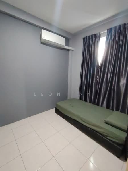 Pangsapuri untuk Disewa di Stutong Heights 2 - Leon Tan - Bedroom - PropertyGuru.com.my