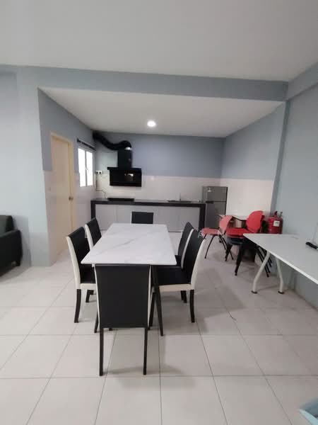 Pangsapuri untuk Disewa di Stutong Heights 2 - Leon Tan - Kitchen - PropertyGuru.com.my