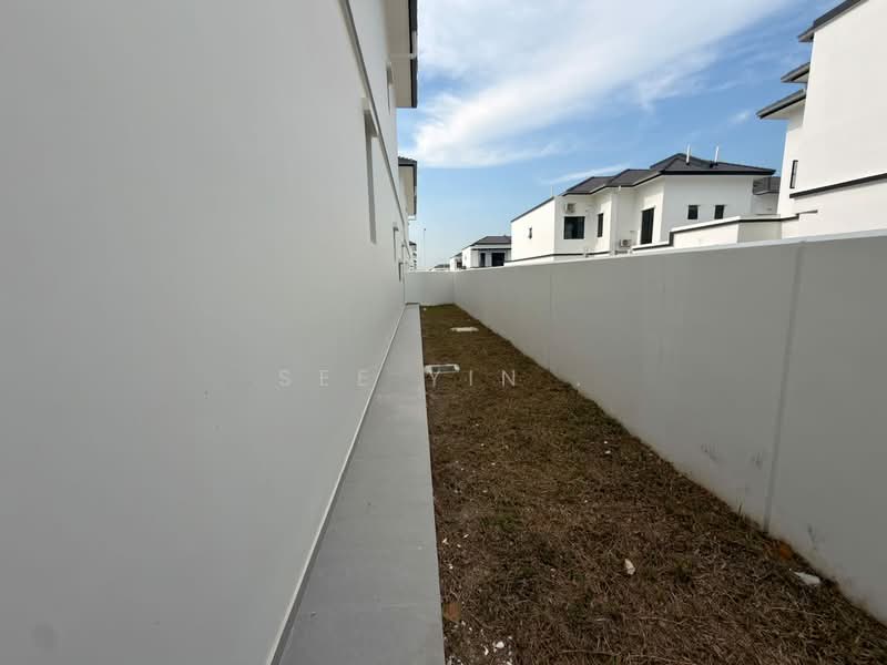 Cluster House for Sale in Iskandar Puteri (Nusajaya) (Johor) - See Yin . - Exterior - PropertyGuru.com.my