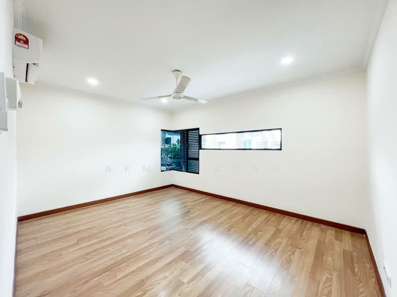 Semi-Detached House for Sale in Ramal Villa (Kajang) - Akmal Adam - Interior - PropertyGuru.com.my