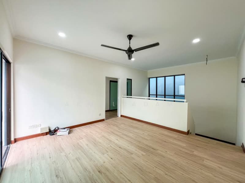 Semi-Detached House for Sale in Ramal Villa (Kajang) - Akmal Adam - Living Room - PropertyGuru.com.my