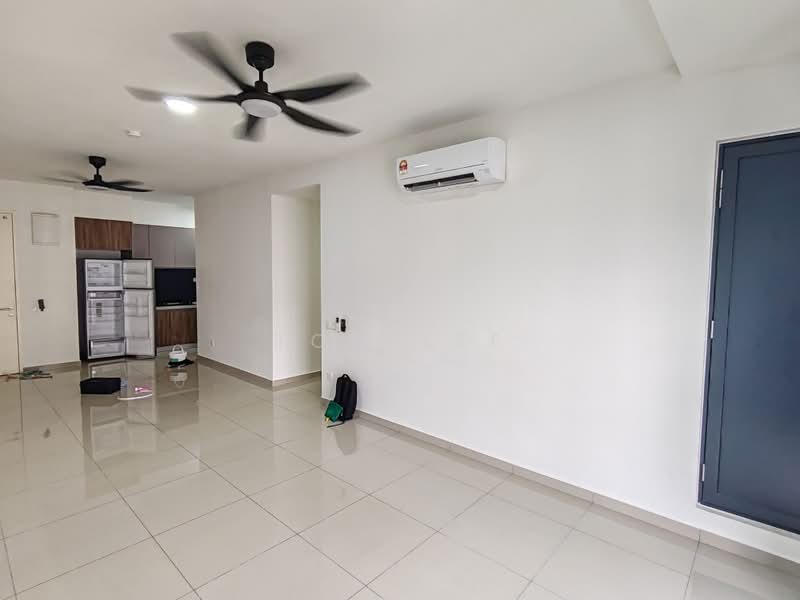 Servis Apartment untuk Disewa di D'Cosmos Residences - Tom Lee - Living Room - PropertyGuru.com.my