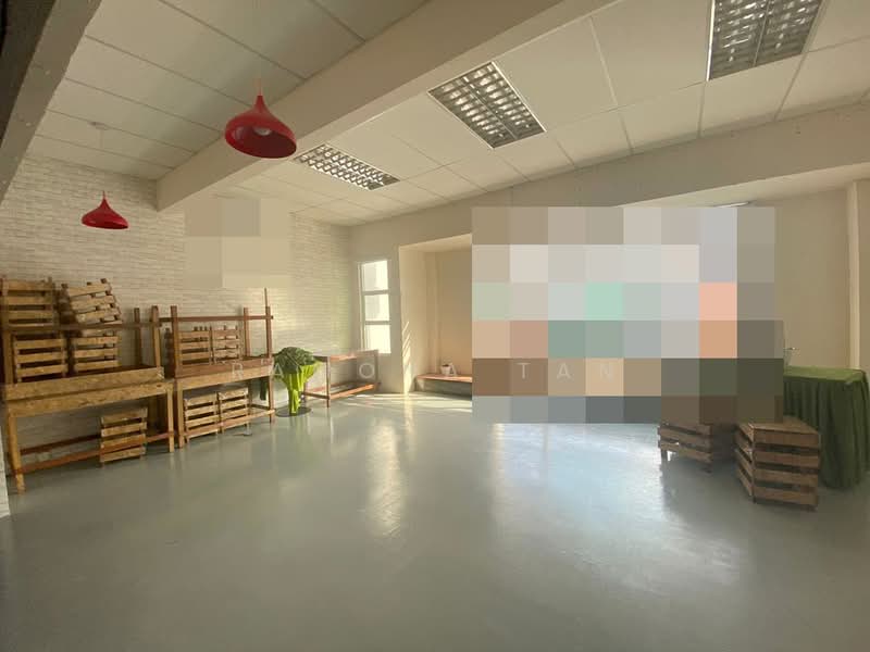Kedai untuk Dijual di Taman 1 Lagenda (Bukit Baru) - Ramona Tan - Interior - PropertyGuru.com.my