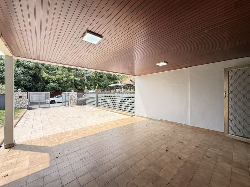 2-storey Terraced House for Sale in Taman Bukit Desa (Taman Desa) - Alex Loh - PropertyGuru.com.my
