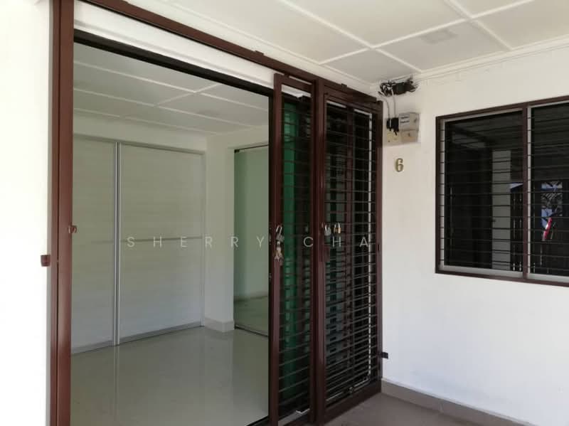 Rumah Teres 1 Tingkat untuk Dijual di Kepong (Kuala Lumpur) - Sherry Chang - Entrance - PropertyGuru.com.my