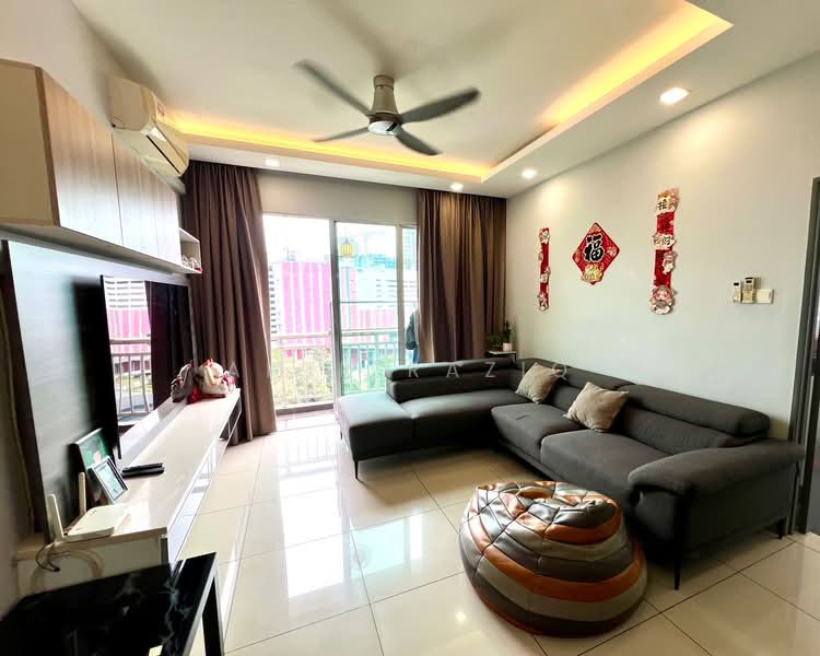 Kondominium untuk Dijual di The Aliff Residences (Alif Utama) - Amir Raziq - Living Room - PropertyGuru.com.my