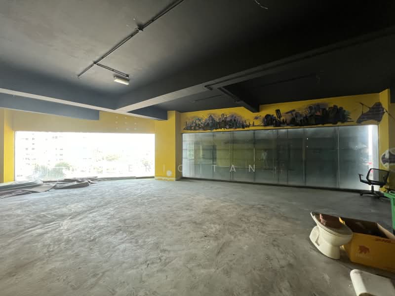 Shop for Sale in Taman Overseas Union (Taman Oug) (Jalan Klang Lama (Old Klang Road)) - Eric Tan - Interior - PropertyGuru.com.my