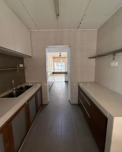 Rumah Teres 2 Tingkat untuk Dijual di Bandar Kinrara (Selangor) - Danny Lee - Kitchen - PropertyGuru.com.my