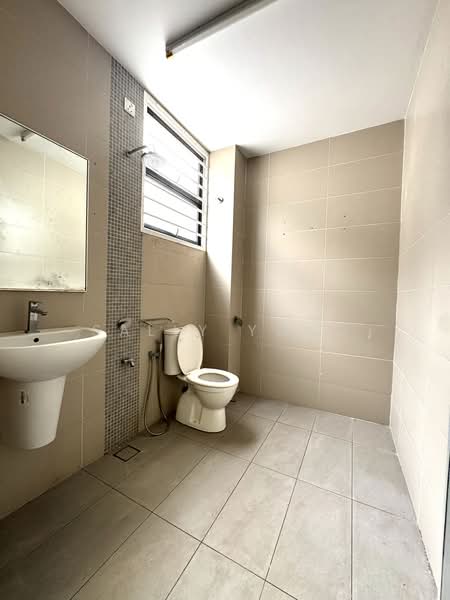 2-storey Terraced House for Rent in Bandar Bukit Raja (Klang) - Sally Yong - Bathroom - PropertyGuru.com.my