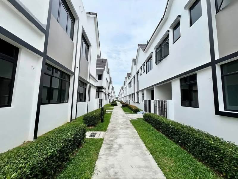 Rumah Teres 2 Tingkat untuk Dijual di Eco Spring (Johor Bahru) - Vera Chang - Exterior - PropertyGuru.com.my