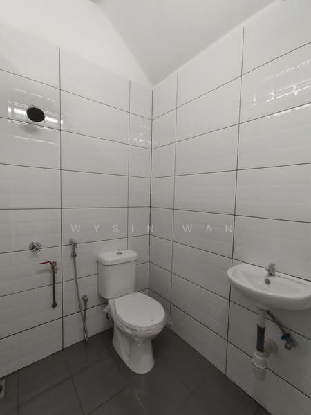 Rumah Banglo untuk Dijual di Kampung Cempaka (Petaling Jaya) - Wysin Wan - Bathroom - PropertyGuru.com.my
