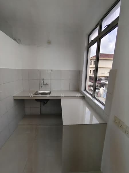 Rumah Banglo untuk Dijual di Kampung Cempaka (Petaling Jaya) - Wysin Wan - Kitchen - PropertyGuru.com.my