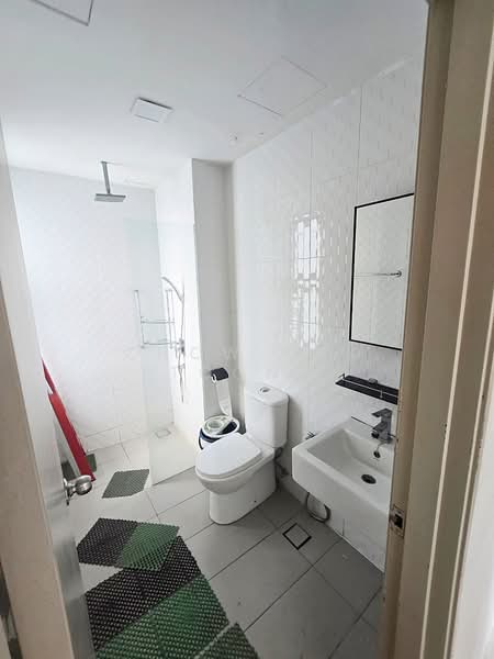 Condominium for Rent at Zefer Hill Residence - Chow Kok Toong - Bathroom - PropertyGuru.com.my