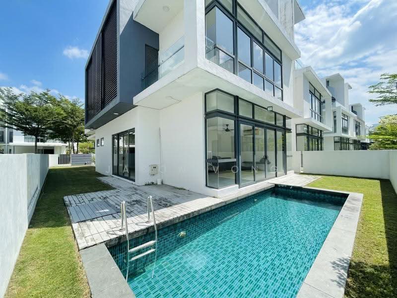 Rumah Berkembar untuk Dijual di Lake Fields (Sungai Besi) - Jason Vong - PropertyGuru.com.my