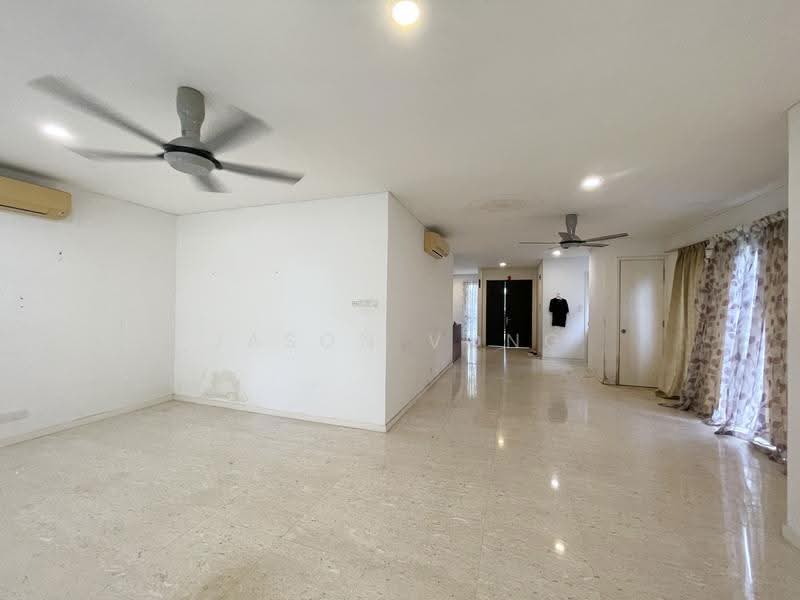 Rumah Berkembar untuk Dijual di Lake Fields (Sungai Besi) - Jason Vong - Living Room - PropertyGuru.com.my
