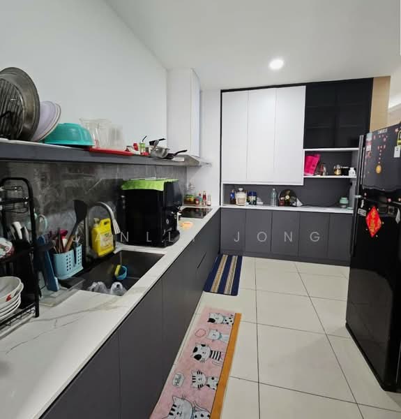 Rumah Teres 2 Tingkat untuk Dijual di Taman Damansara Aliff (Tampoi) - Janlly Jong - Kitchen - PropertyGuru.com.my