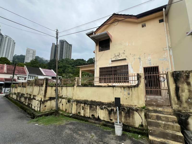 2-storey Terraced House for Sale in Tanjung Tokong (Penang) - Hong Keat Ooi - Exterior - PropertyGuru.com.my