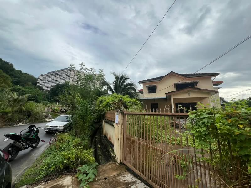 2-storey Terraced House for Sale in Tanjung Tokong (Penang) - Hong Keat Ooi - Exterior - PropertyGuru.com.my
