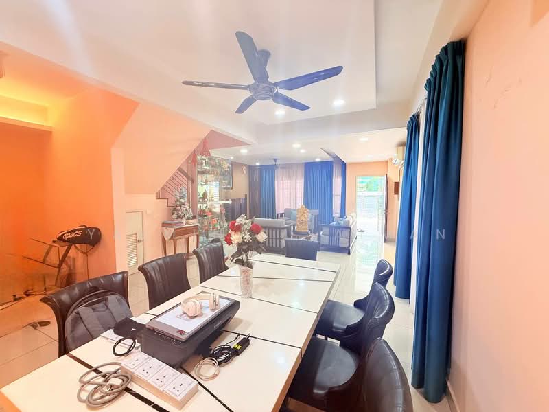Rumah Teres 2 Tingkat untuk Dijual di Puchong (Selangor) - Yasmin Sulaiman - Dining Room - PropertyGuru.com.my