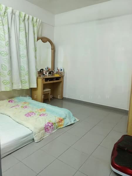 Apartment for Sale at Taman Alor Vista - Jeffrey Chan - Bedroom - PropertyGuru.com.my