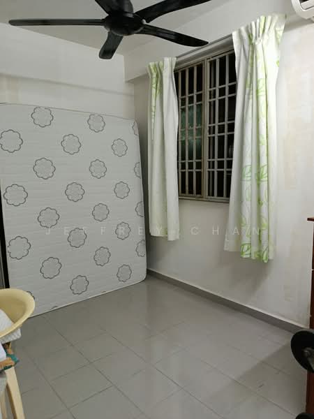 Apartment for Sale at Taman Alor Vista - Jeffrey Chan - Bedroom - PropertyGuru.com.my