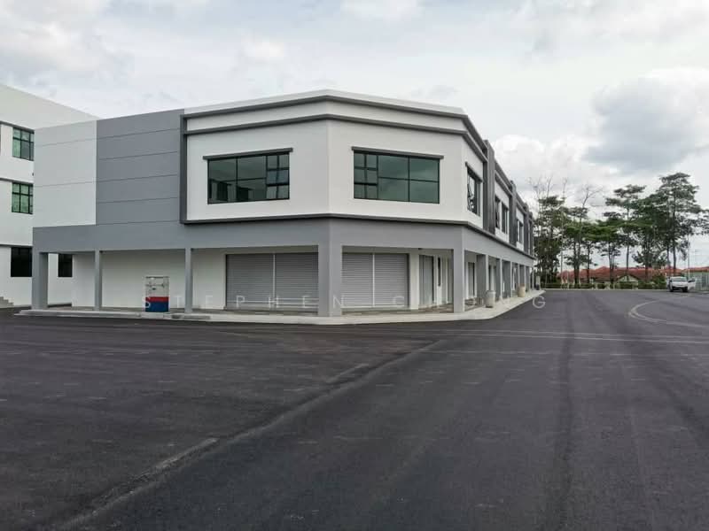 Kedai / Pejabat untuk Disewa di Taman Pelangi Indah (Ulu Tiram) - Stephen Chong - Exterior - PropertyGuru.com.my