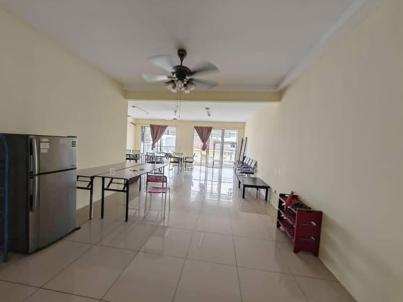 Condominium for Rent at Platinum Lake PV 15 - Bryan Yeoh - Living Room - PropertyGuru.com.my