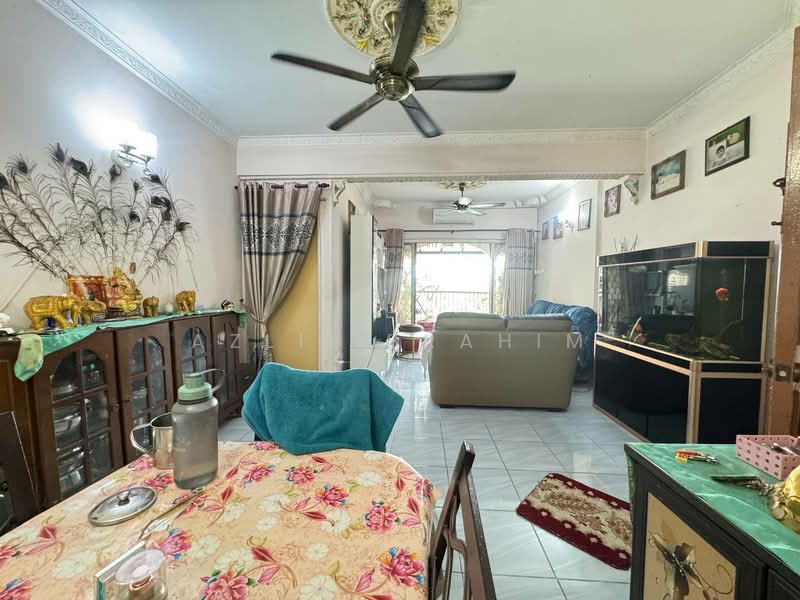 Condominium for Sale at Sri Kinabalu - Azli Ibrahim - Living Room - PropertyGuru.com.my