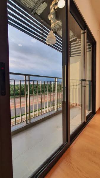 Service Residence for Rent at Maya Bay Residences @ Gamuda Cove - Krystal Lim - Balcony - PropertyGuru.com.my