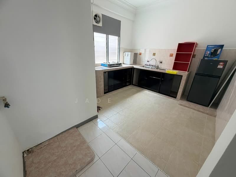 Pangsapuri untuk Disewa di Sri Awana Townhouse - Jade Gan - Kitchen - PropertyGuru.com.my