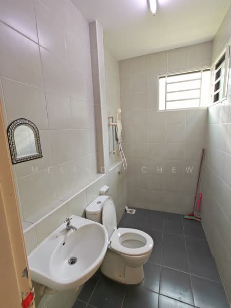 Semi-Detached House for Sale in Kampung Permatang Tengah (Balik Pulau) - Melinda Chew - Bathroom - PropertyGuru.com.my