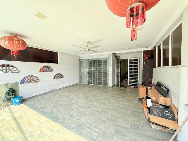 Rumah Teres 2 Tingkat untuk Dijual di Taman Desa Serdang (Seri Kembangan) - Yasmin Sulaiman - PropertyGuru.com.my