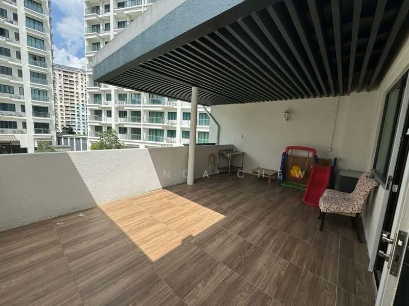 Link Bungalow for Sale in Relau (Sungai Ara) - Melinda Chew - Balcony - PropertyGuru.com.my