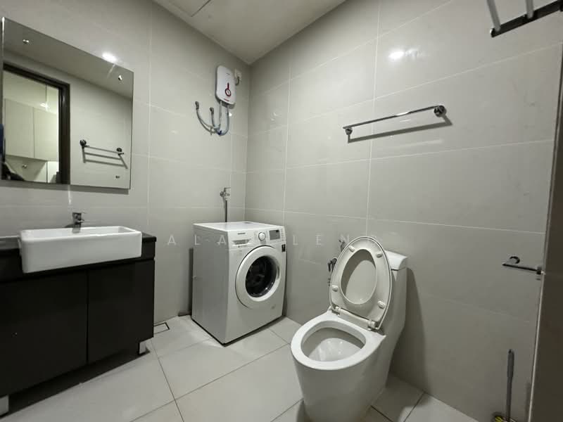 Kondominium untuk Disewa di Amberside @ Country Garden Danga Bay - Alan Leng - PropertyGuru.com.my