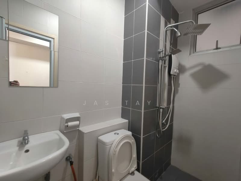 Service Residence for Rent at D'Ambience Residences (Pangsapuri Ikatan Flora) - Jas Tay - Bathroom - PropertyGuru.com.my