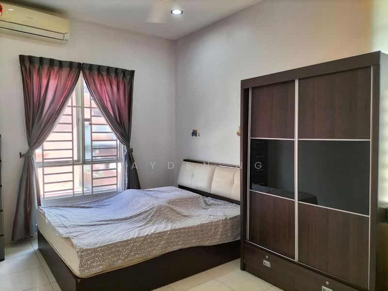 Rumah Teres 2.5 Tingkat untuk Dijual di Taman Setia Indah (Tebrau) - Jayden Ng - Bedroom - PropertyGuru.com.my