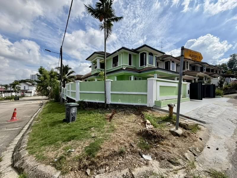 2-storey Terraced House for Sale in Bandar Seri Alam (Masai) - Reeyna Sam - PropertyGuru.com.my