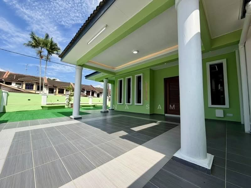 2-storey Terraced House for Sale in Bandar Seri Alam (Masai) - Reeyna Sam - PropertyGuru.com.my
