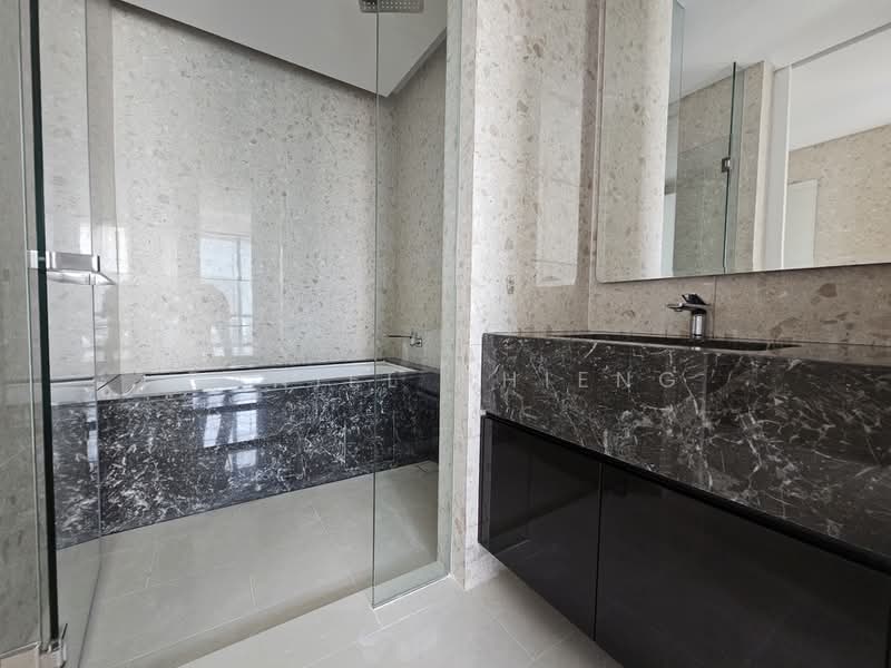 Servis Apartment untuk Dijual di Pavilion Damansara Heights - Daniel Chieng - Bathroom - PropertyGuru.com.my