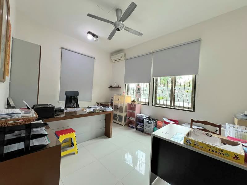 Bungalow for Sale in Taman Permas Indah (Masai) - Samantha Tang - PropertyGuru.com.my