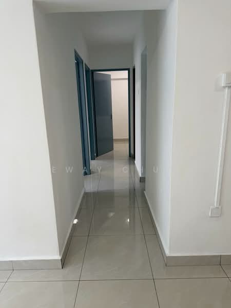 Rumah Flat untuk Dijual di Taman Daya - Jalan Sagu 34 - Eway Chua - Corridor - PropertyGuru.com.my