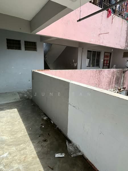 Rumah Flat untuk Dijual di Balau - June Tan - Exterior - PropertyGuru.com.my