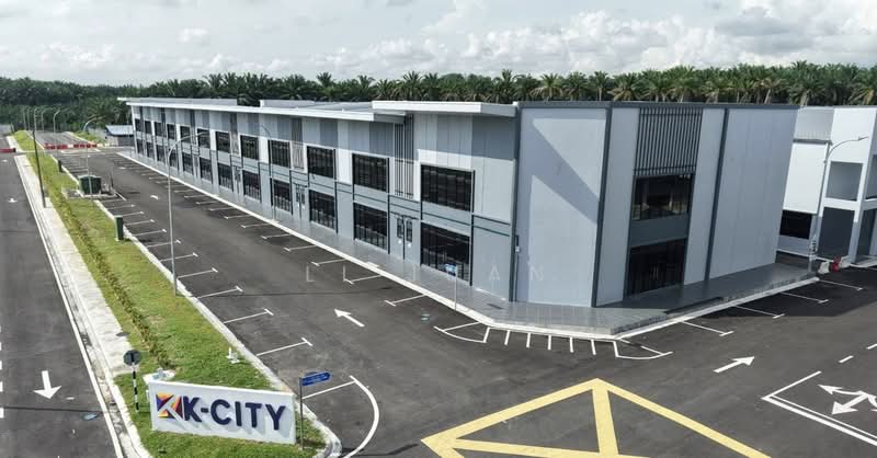 Terrace Factory for Sale in Indahpura Industrial Park (Kulai) - Li Juan - Exterior - PropertyGuru.com.my